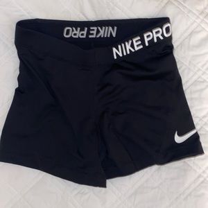 Nike Pro spandex shorts - Womens size Small 🖤